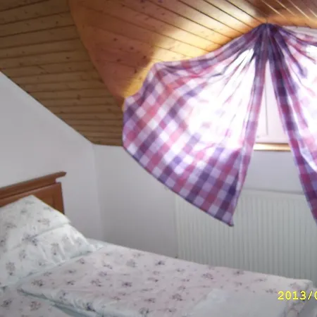 Apartment Katica Apartman Kehidakustany